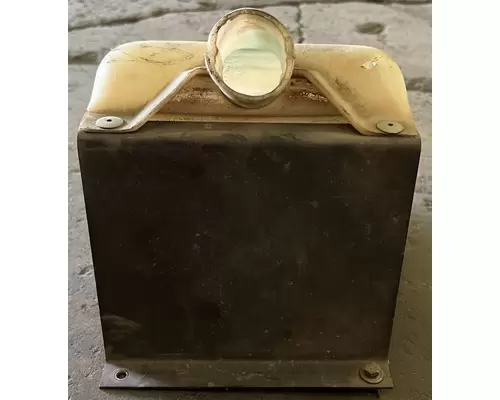 KENWORTH T800 Windshield Washer Reservoir