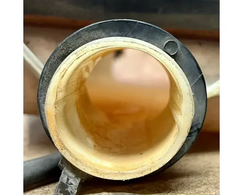 KENWORTH T800 Windshield Washer Reservoir