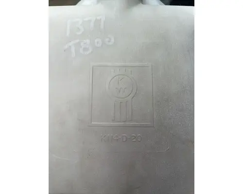 KENWORTH T800 Windshield Washer Reservoir