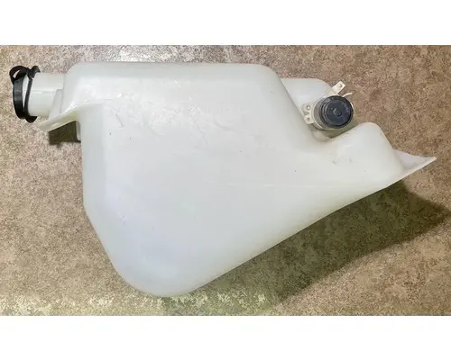 KENWORTH T800 Windshield Washer Reservoir