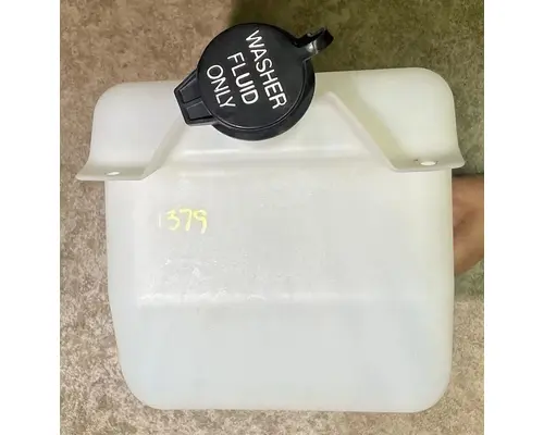 KENWORTH T800 Windshield Washer Reservoir