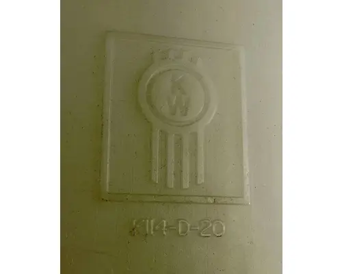 KENWORTH T800 Windshield Washer Reservoir