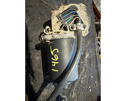 KENWORTH T800 Wiper Motor, Windshield Transmission Linkage