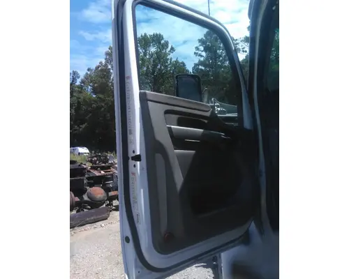 KENWORTH T880 2013-2026 DOOR ASSEMBLY, FRONT