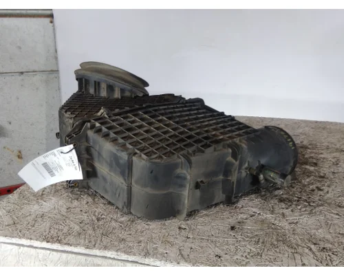 KENWORTH T880 AIR CLEANER