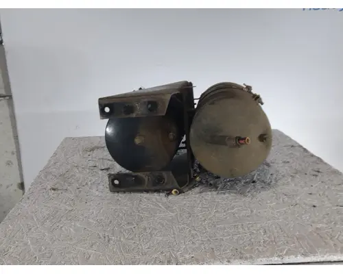 KENWORTH T880 AIR TANK