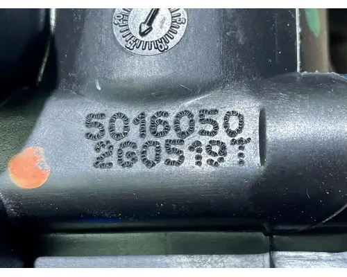 KENWORTH T880 Air Brake Dash Valve