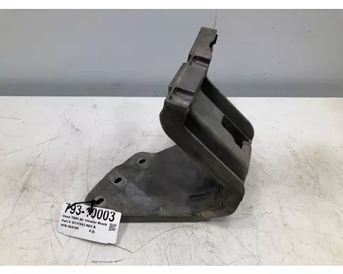 KENWORTH T880 Air Cleaner Bracket