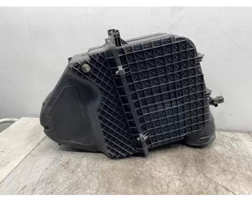 KENWORTH T880 Air Cleaner