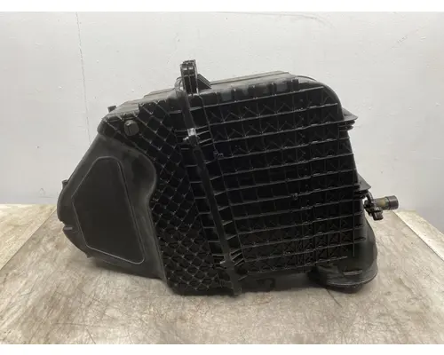 KENWORTH T880 Air Cleaner