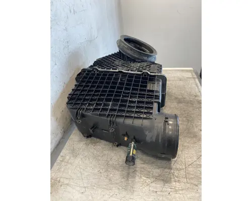 KENWORTH T880 Air Cleaner