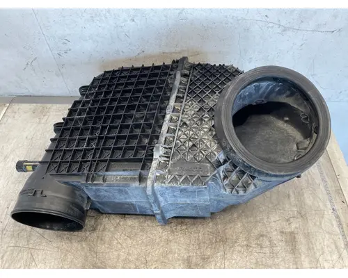 KENWORTH T880 Air Cleaner