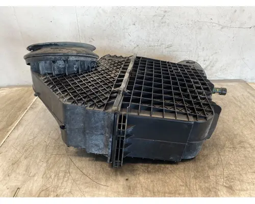 KENWORTH T880 Air Cleaner