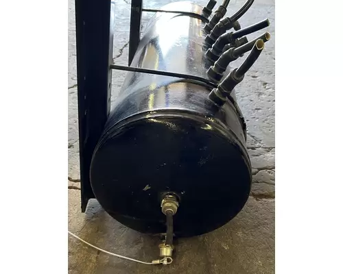 KENWORTH T880 Air Tank