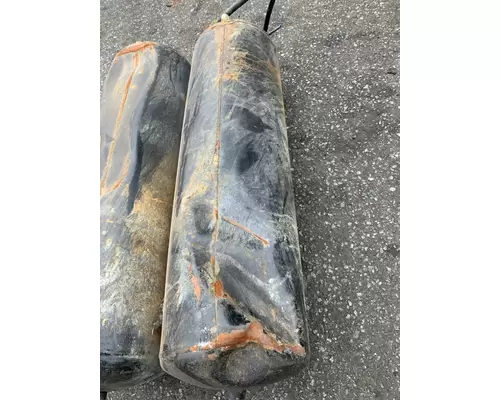 KENWORTH T880 Air Tank