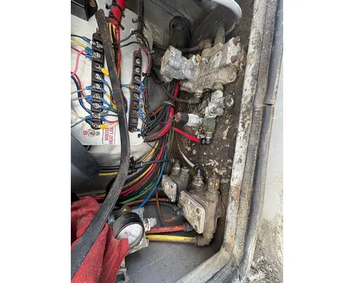 KENWORTH T880 Axle Parts, Misc.