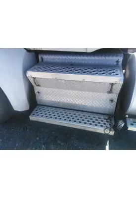 KENWORTH T880 BATTERY BOX