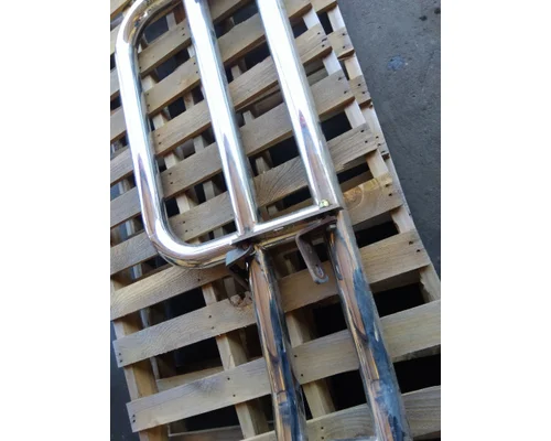 KENWORTH T880 BUMPER BRUSH GUARD