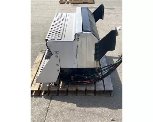 KENWORTH T880 Battery Box