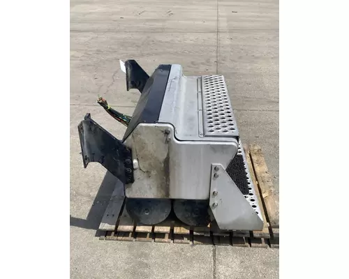KENWORTH T880 Battery Box
