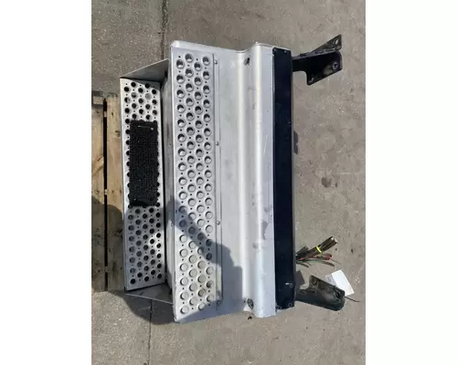 KENWORTH T880 Battery Box