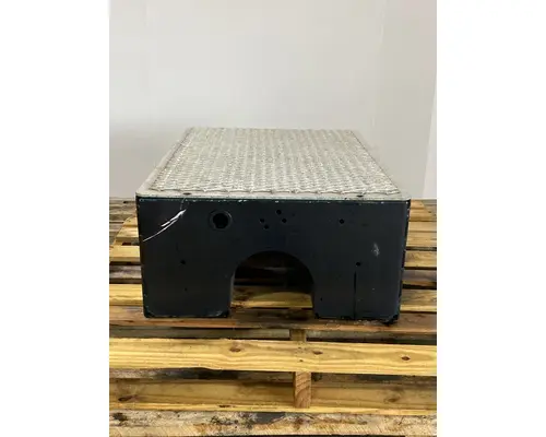 KENWORTH T880 Battery Box