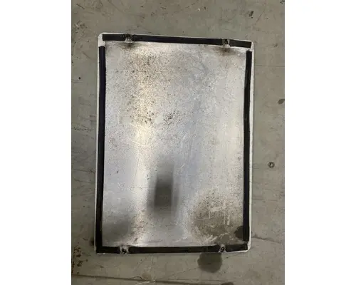 KENWORTH T880 Battery Box