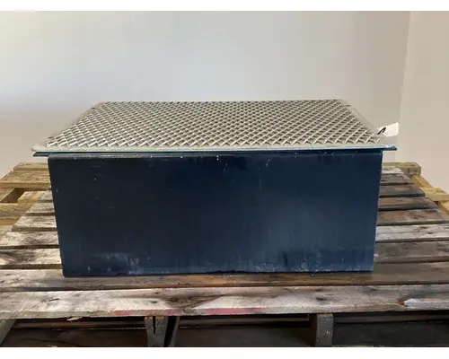 KENWORTH T880 Battery Box