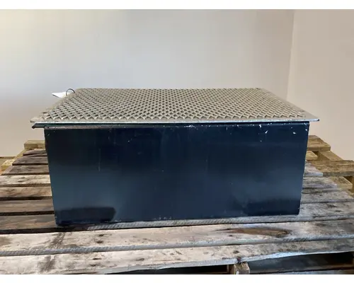 KENWORTH T880 Battery Box