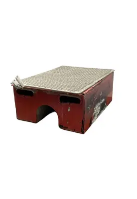KENWORTH T880 Battery Box