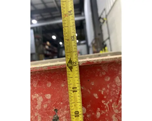 KENWORTH T880 Battery Box