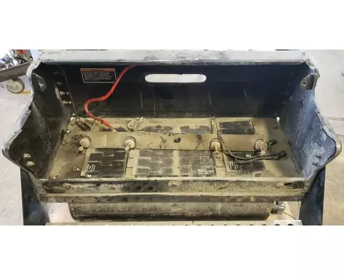 KENWORTH T880 Battery Box