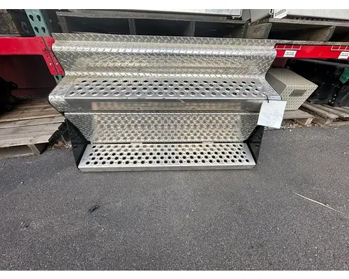 KENWORTH T880 Body Parts, Misc.