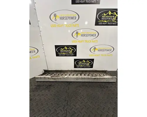 KENWORTH T880 Body Parts, Misc.