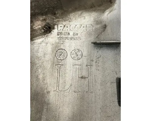 KENWORTH T880 Body Parts, Misc.