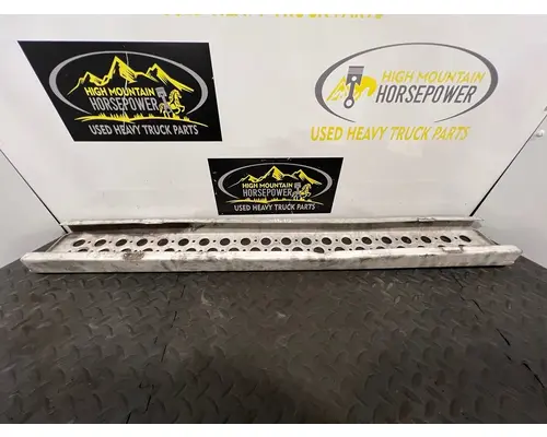 KENWORTH T880 Body Parts, Misc.