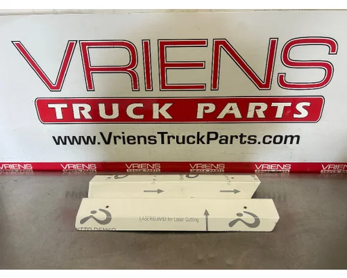 KENWORTH T880 Body Parts, Misc.