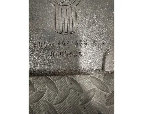 KENWORTH T880 Brackets, Misc.