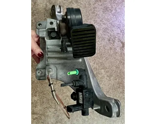 KENWORTH T880 Brackets, Misc.