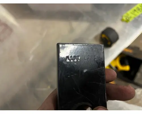 KENWORTH T880 Brackets, Misc.