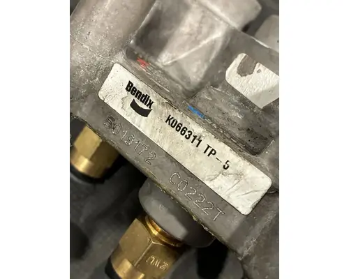 KENWORTH T880 Brake Parts, Misc. Rear