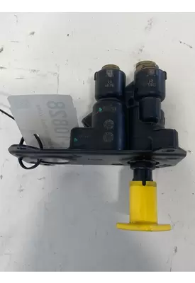 KENWORTH T880 Brake Proportioning Valve