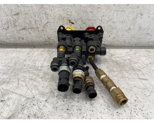 KENWORTH T880 Brake Proportioning Valve