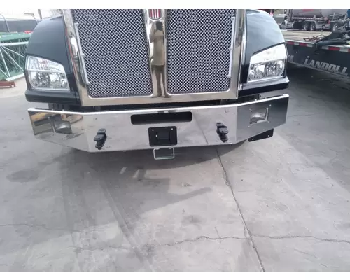 KENWORTH T880 Bumper Assembly, Front