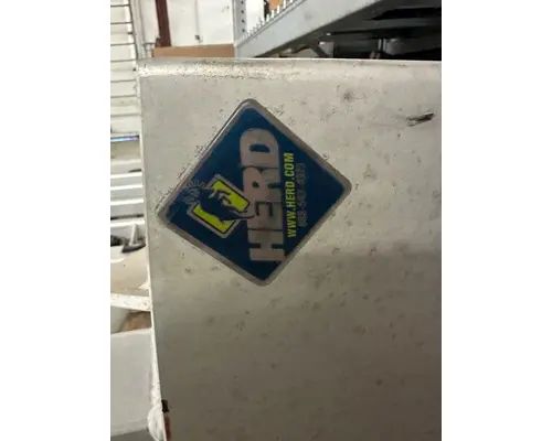 KENWORTH T880 Bumper Assembly, Front