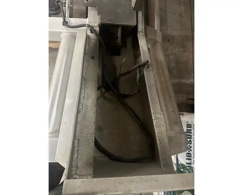 KENWORTH T880 Bumper Assembly, Front