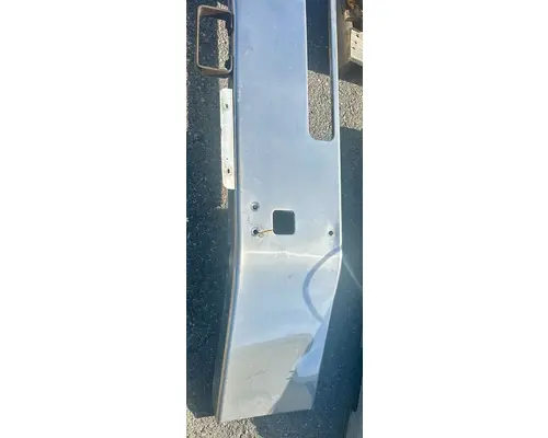 KENWORTH T880 Bumper Assembly, Front