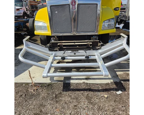 KENWORTH T880 Bumper Assembly, Front