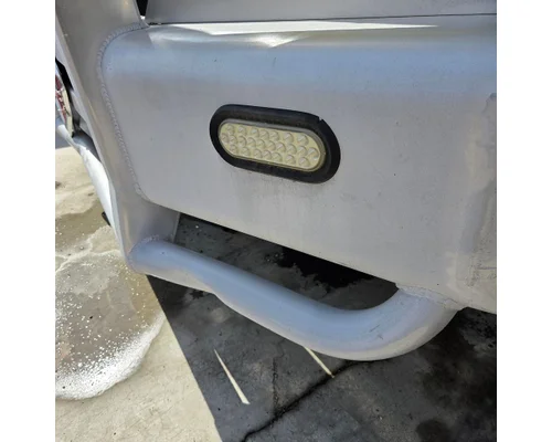 KENWORTH T880 Bumper Assembly, Front