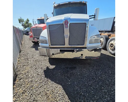 KENWORTH T880 Bumper Assembly, Front